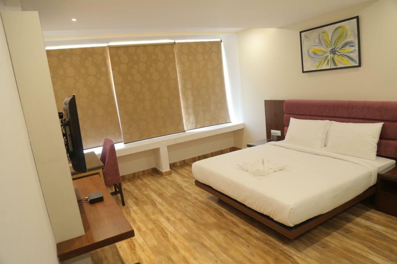 Hotel Ak Suites Patiāla المظهر الخارجي الصورة